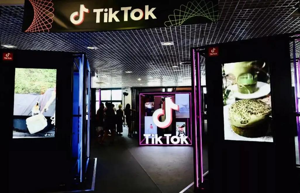 TikTok’s Expansion into Tea Tasting 